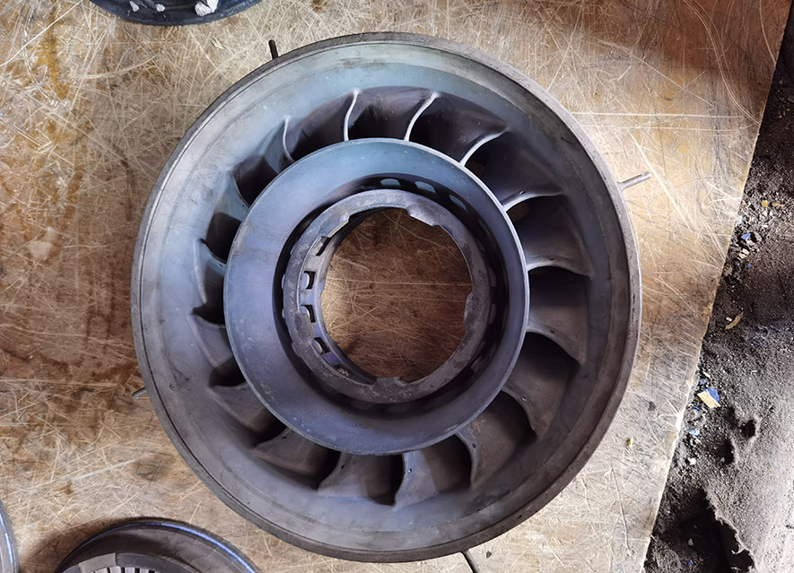 某飛機發動機導向環